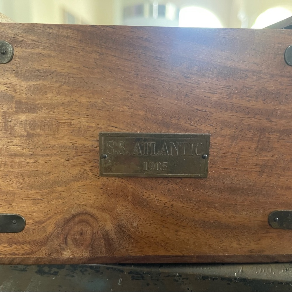Commemorative Compass 1905 SS Atlantic